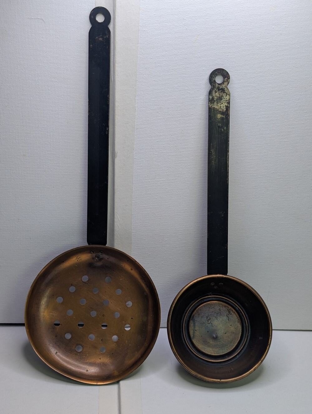 Vintage Style Skimmer & Ladle SetCopper Tone Bowls Black Metal Handles